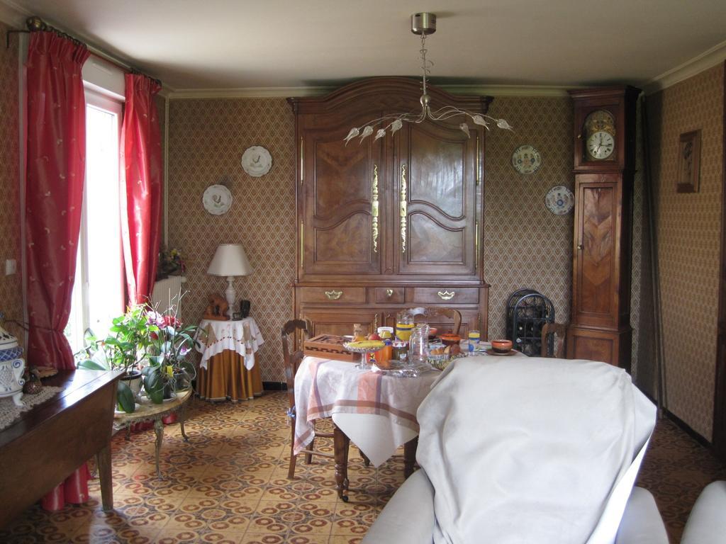Val-Couesnon Chambres D'Hotes La Pinderie المظهر الخارجي الصورة